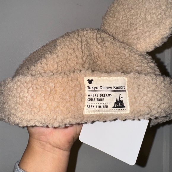 Tokyo Disneyland Sherpa Hat main image 4